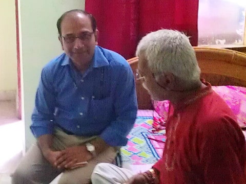 The author with Dr Vashishtha Narayan Singh
